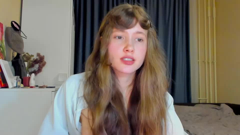 alicerowan Webcam Chat October 6, 2026