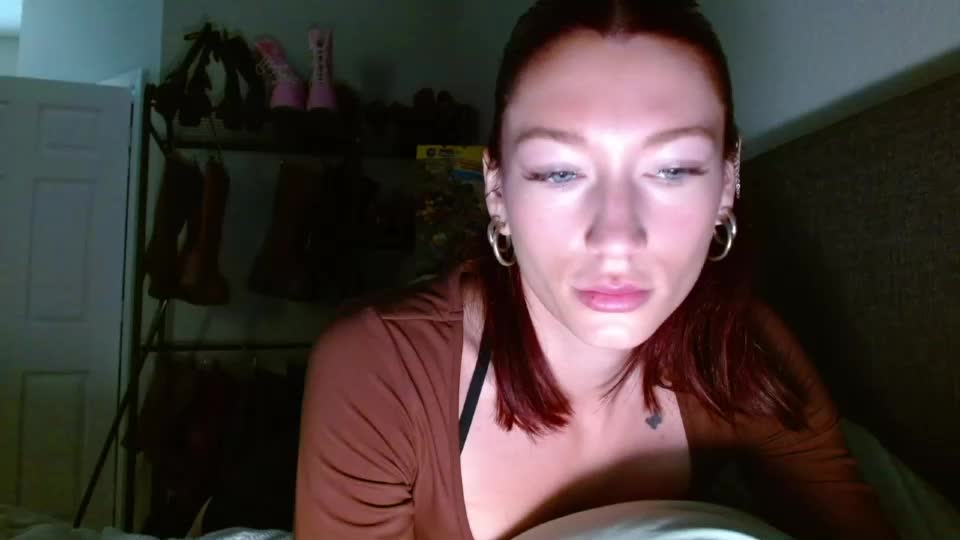 fitpoppi Webcam Star October 6, 2026