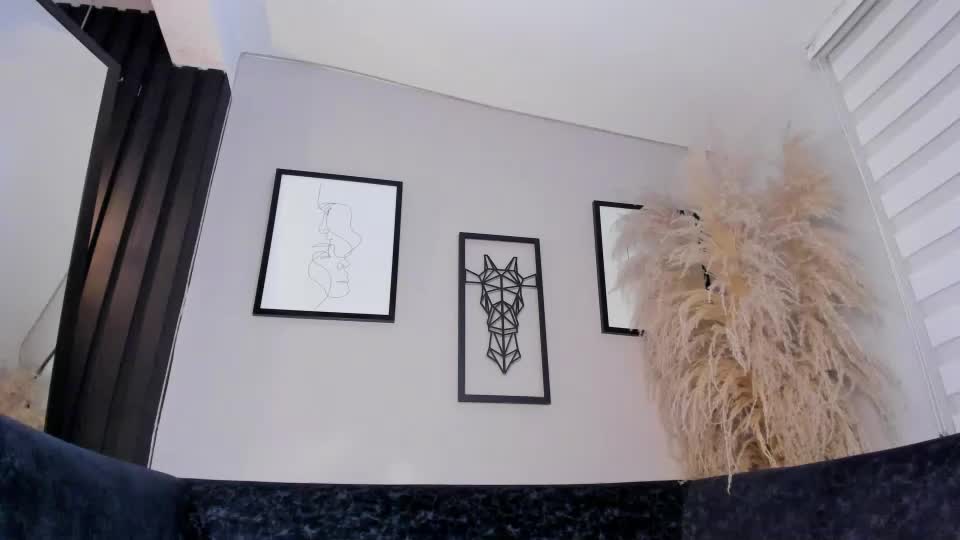 kiss_raven Webcam Star October 6, 2026