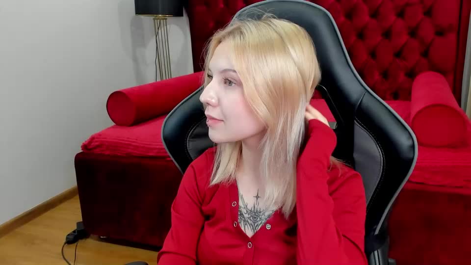 nellymars Webcam Chat October 6, 2026