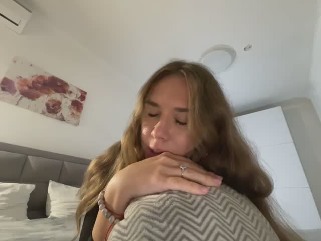 Margo2 Webcam Chat October 6, 2026
