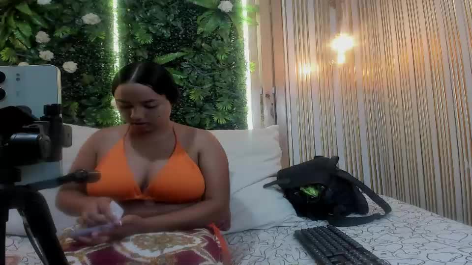 aylajana_ Webcam Chat October 6, 2026