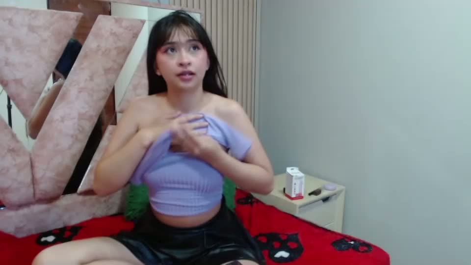 sweetkloehotty Webcam Chat October 6, 2026