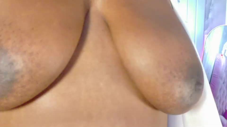 zury_taylor Webcam Star October 6, 2026