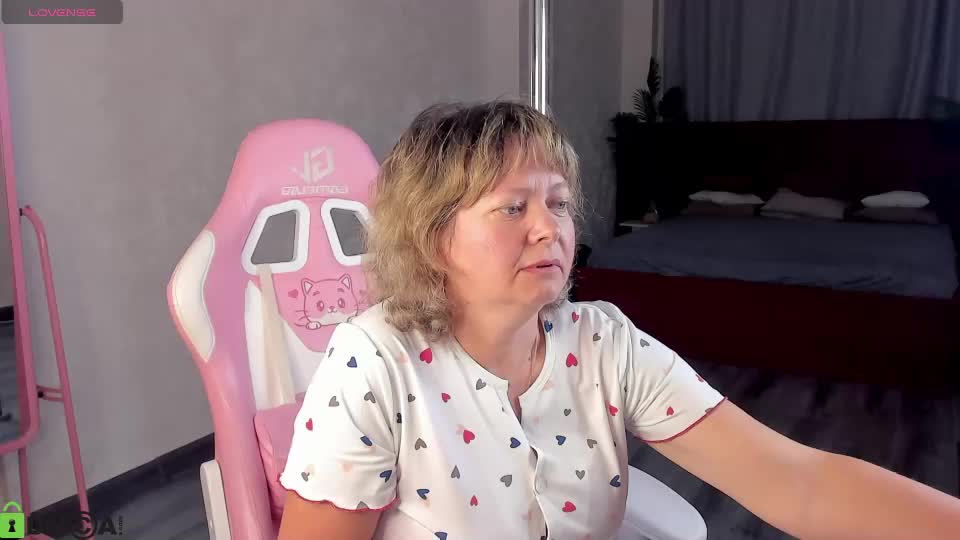 sveta_ledi Webcam Star October 6, 2026