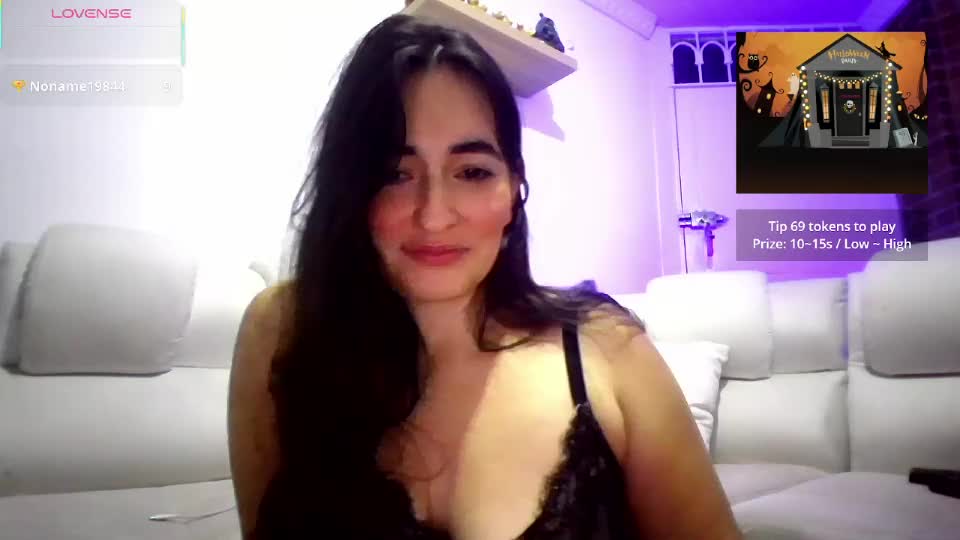 soffi_betacur Webcam Chat October 6, 2026