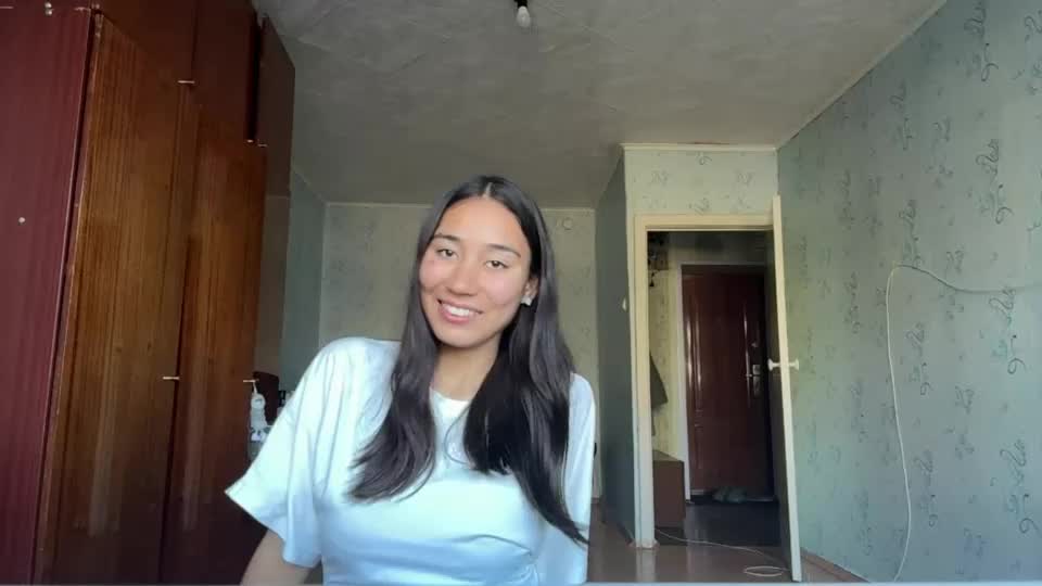 elisahalgrimson Webcam Chat October 7, 2026