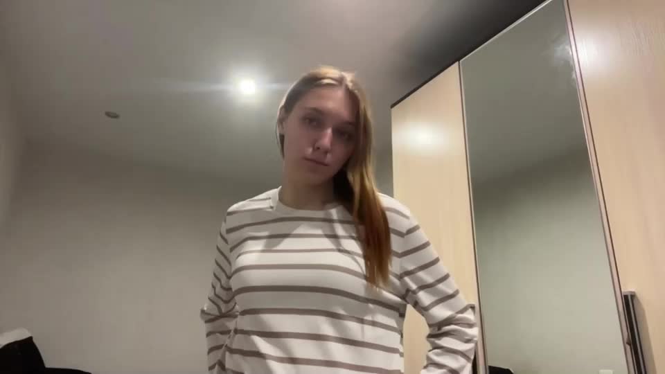 aureliabeene Webcam Chat October 7, 2026