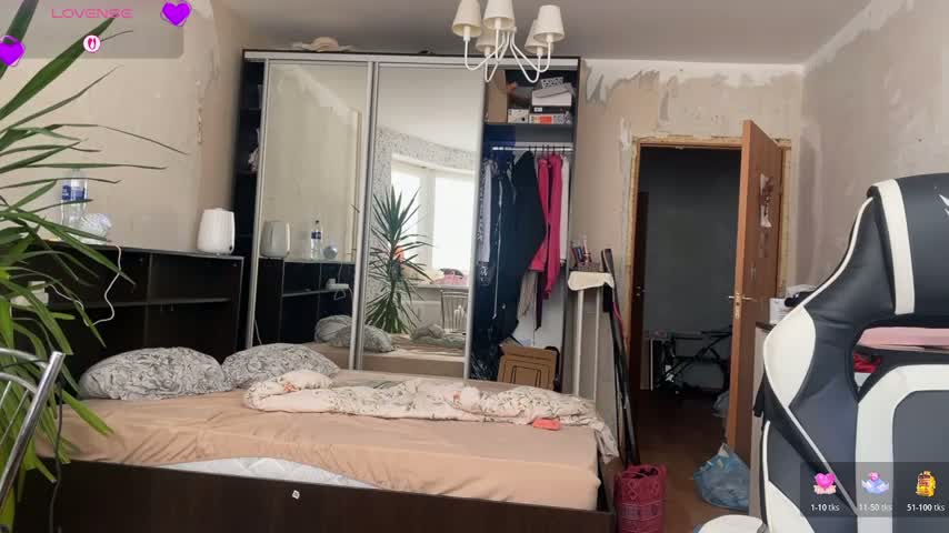 JacyWinslat Webcam Chat October 7, 2026