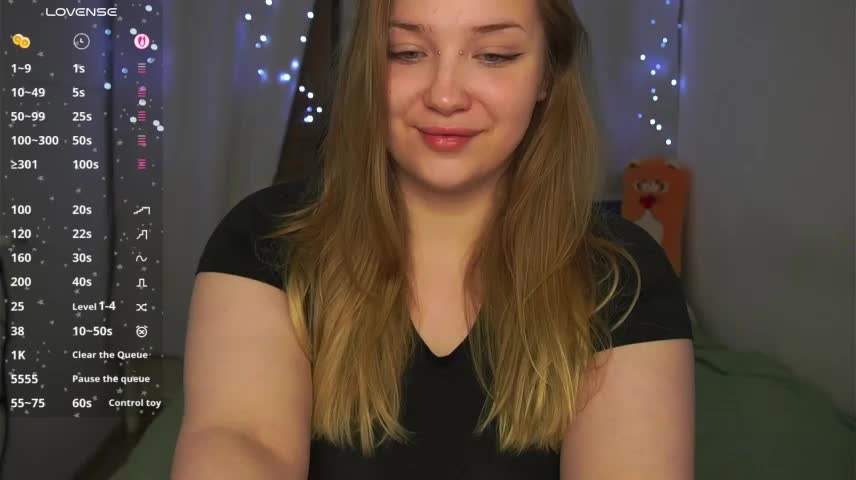 CuteSharloti Webcam Chat October 7, 2026