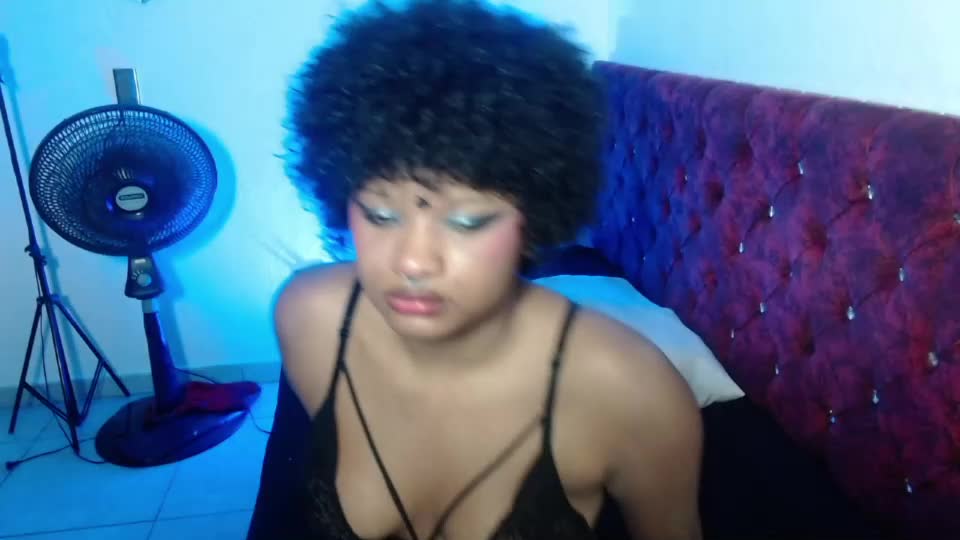 spicy_cinnamon Webcam Chat October 7, 2026