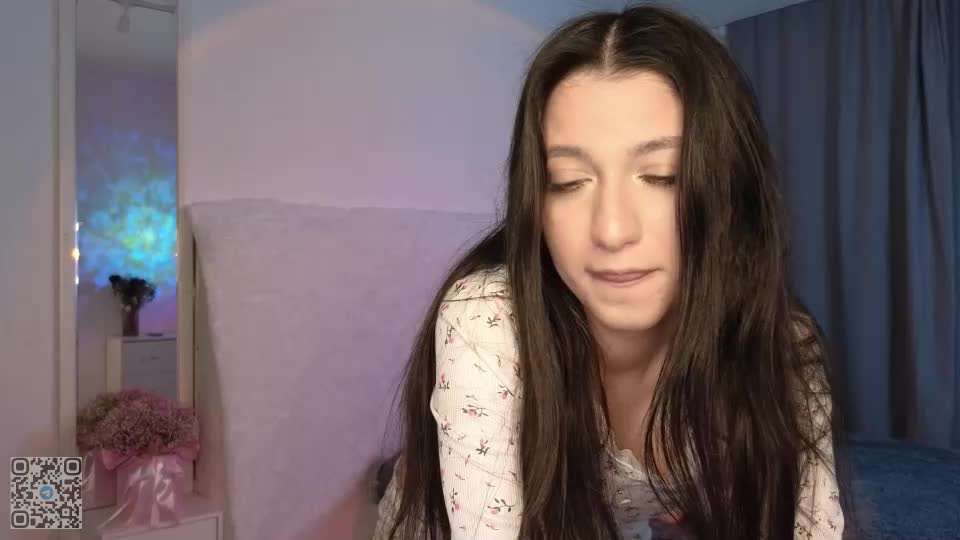 camillarom Webcam Chat October 7, 2026