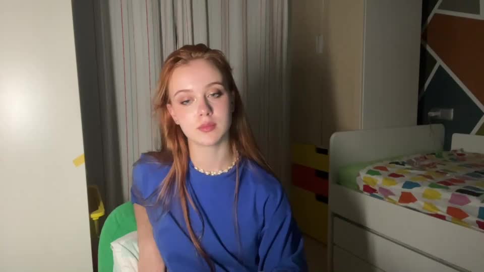 kisschloe_ Webcam Chat October 7, 2026