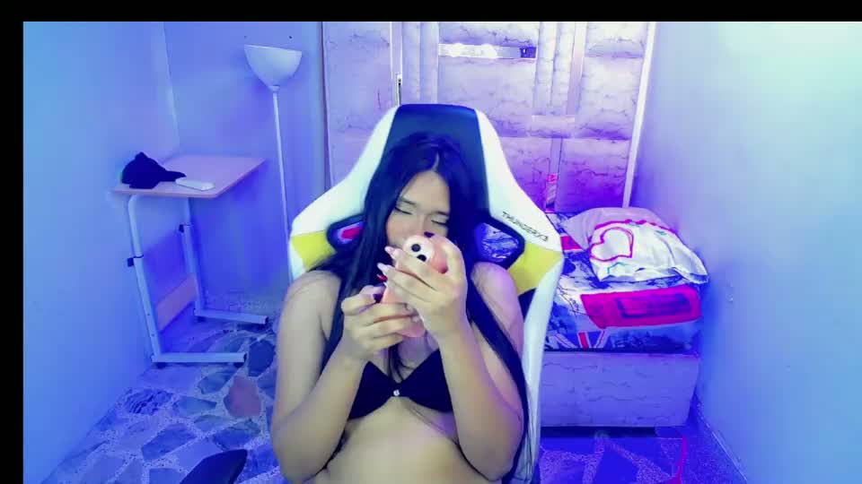 playboy_bunny_ Webcam Chat October 7, 2026
