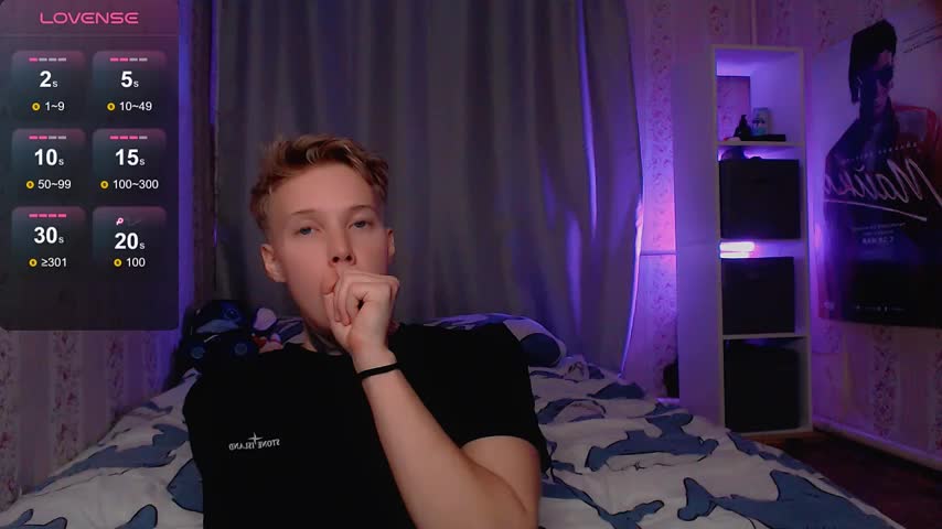 soulinacage Webcam Star October 7, 2026