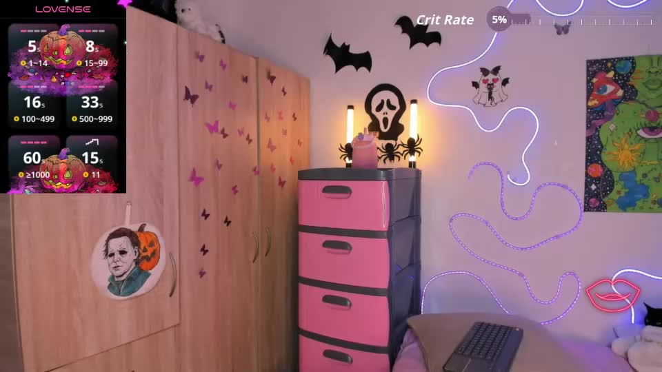 maddy_violet Webcam Chat October 7, 2026