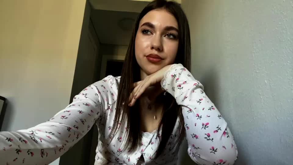 georginelegato Webcam Chat October 7, 2026