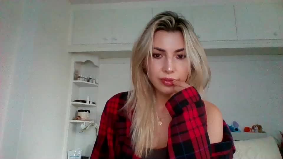 aliceshin3 Webcam Chat October 7, 2026