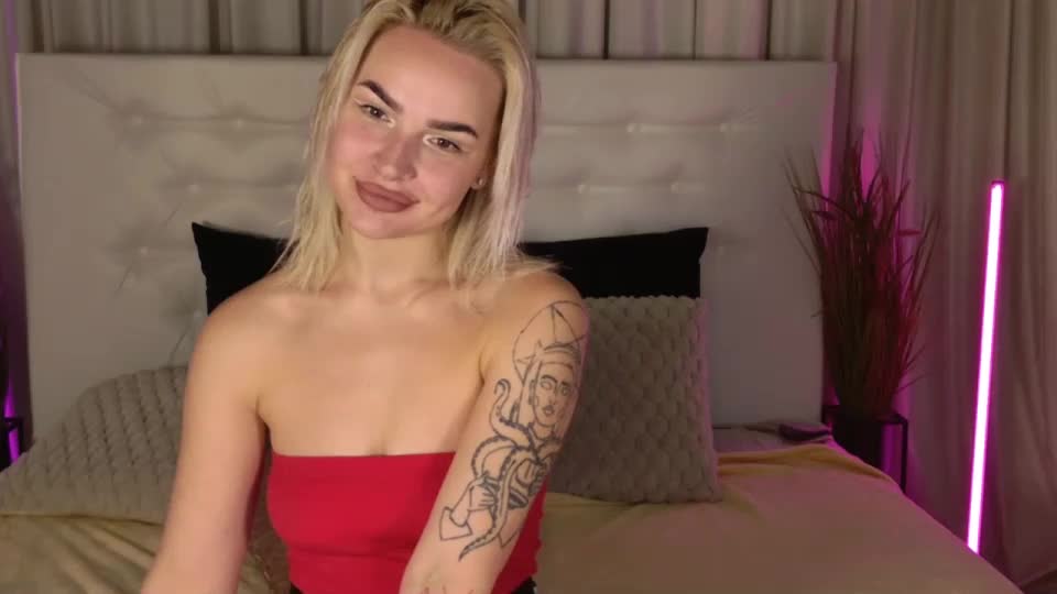 emmilive Webcam Chat October 8, 2026