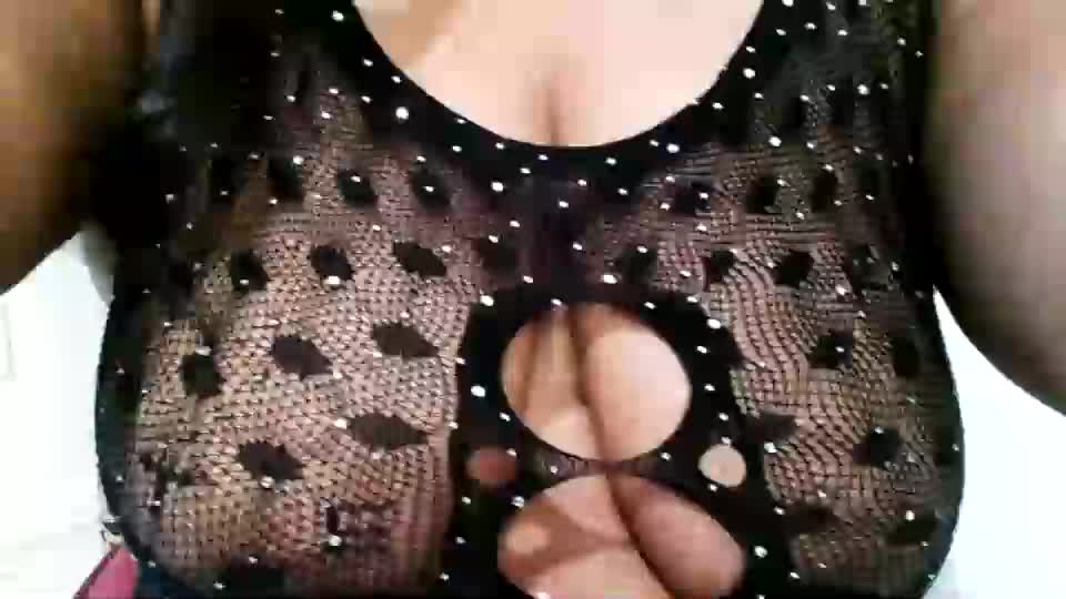 sexykya69 Webcam Star October 8, 2026