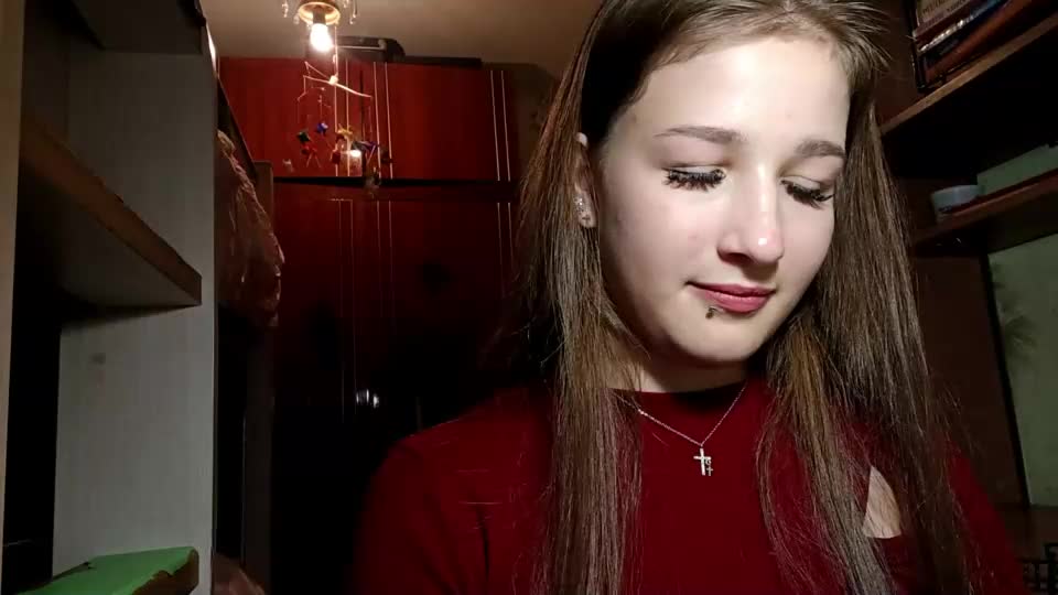 cherryfizzee Webcam Star October 8, 2026