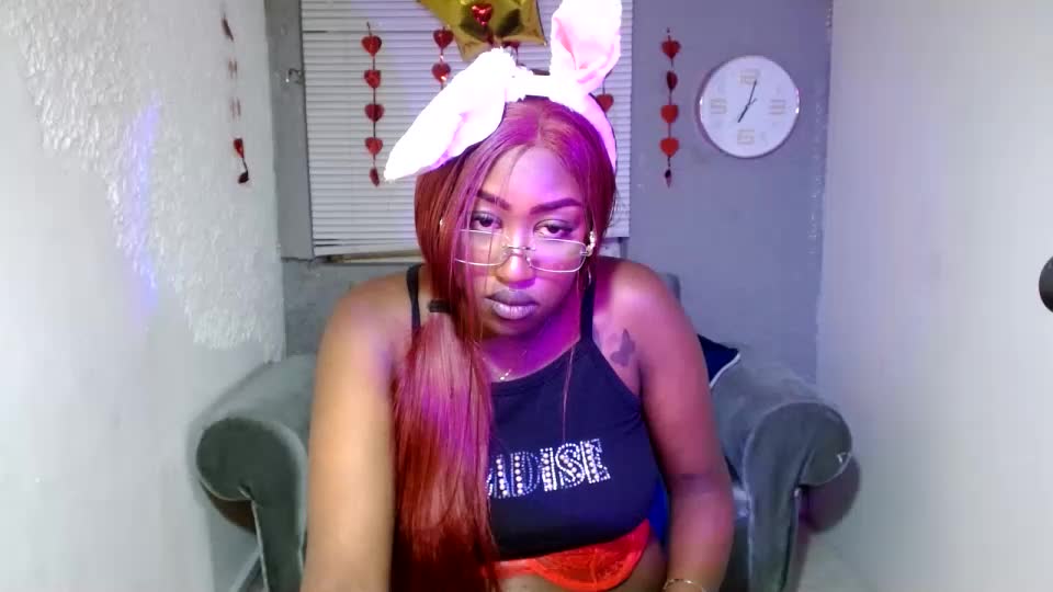 aylany_brunette Webcam Chat October 8, 2026