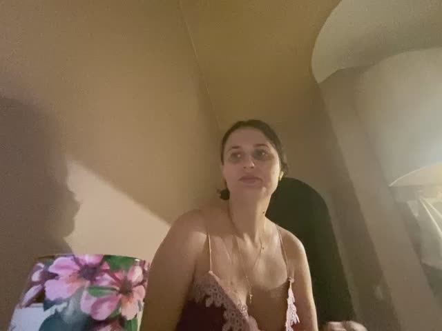 Flossy_Vettie Webcam Chat October 8, 2026