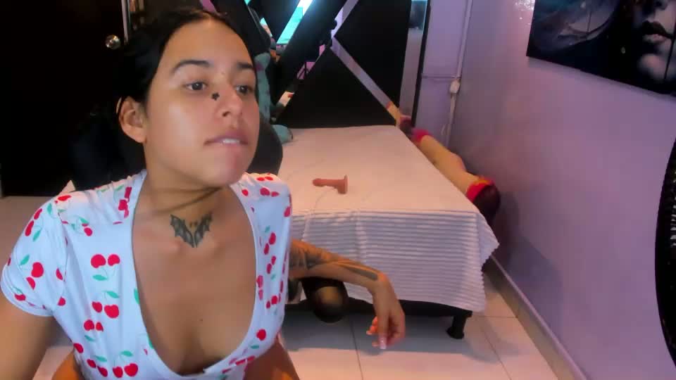 megan_therose Webcam Chat October 8, 2026