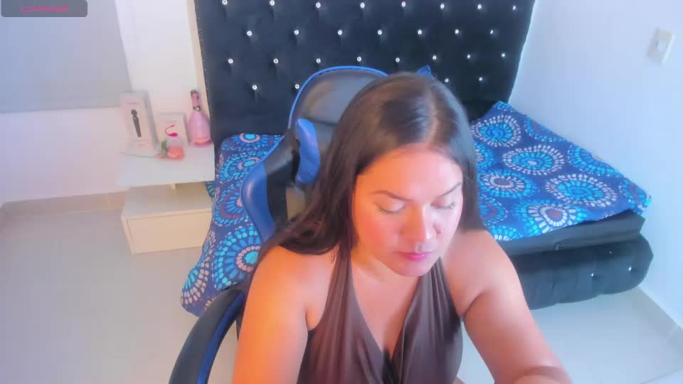 natashaa__1 Webcam Chat October 8, 2026