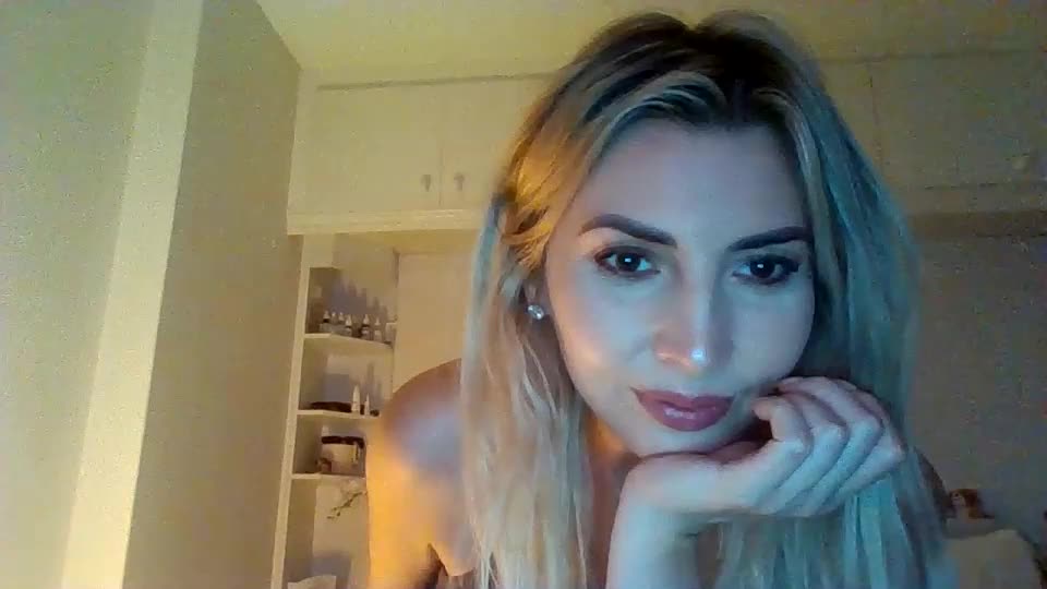 aliceshin3 Webcam Chat October 8, 2026