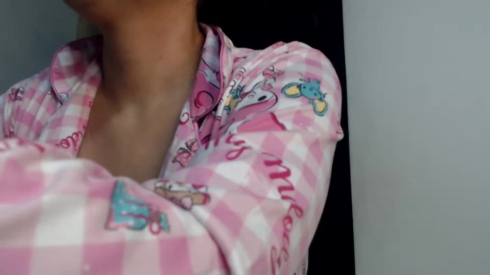 valeriatitis Webcam Chat October 8, 2026