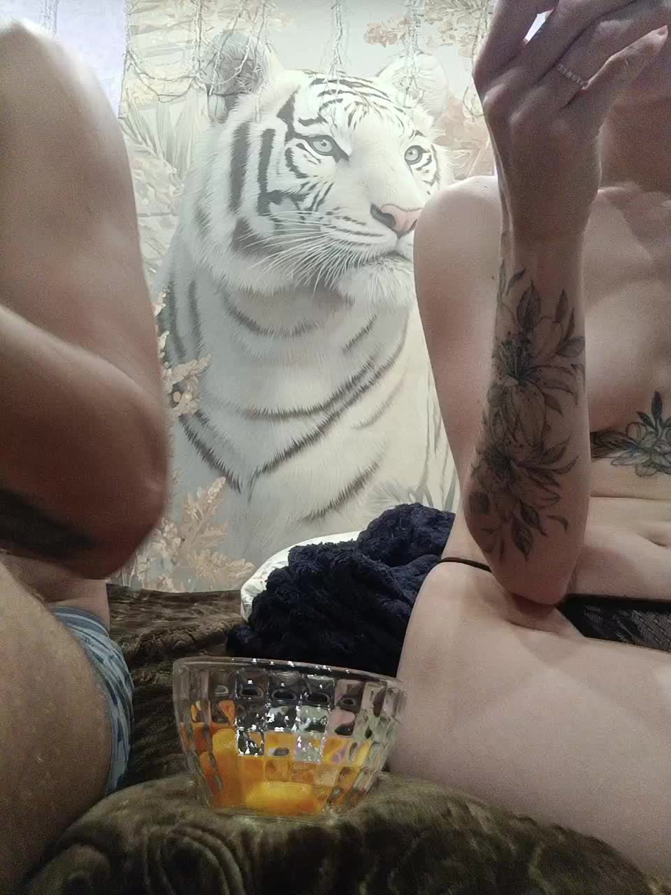 SexyCouple69 Webcam Chat October 8, 2026