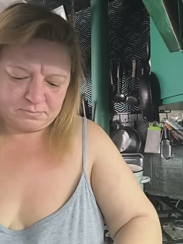 jusichka Webcam Chat October 9, 2026