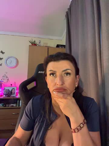 Hotangel75 Webcam Chat October 9, 2026