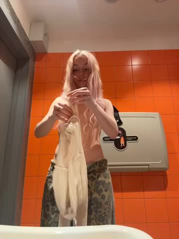 melissa_grr Webcam Chat October 9, 2026