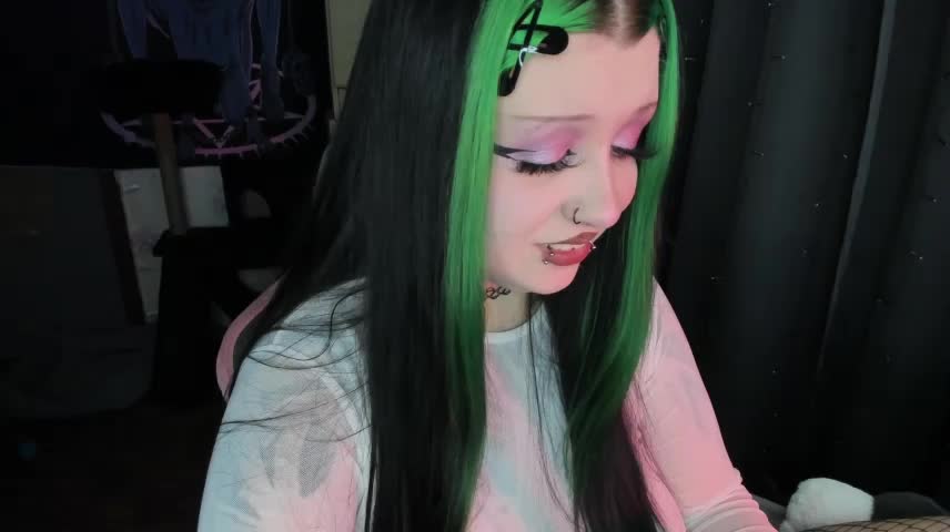 t0riayun0 Webcam Chat October 9, 2026