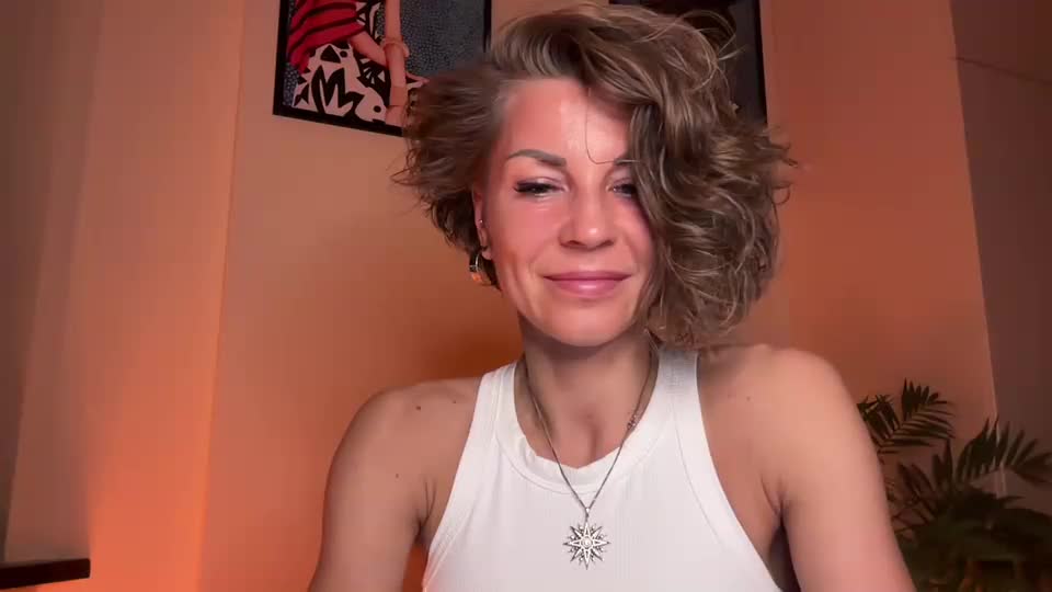 orelivana Webcam Chat October 9, 2026
