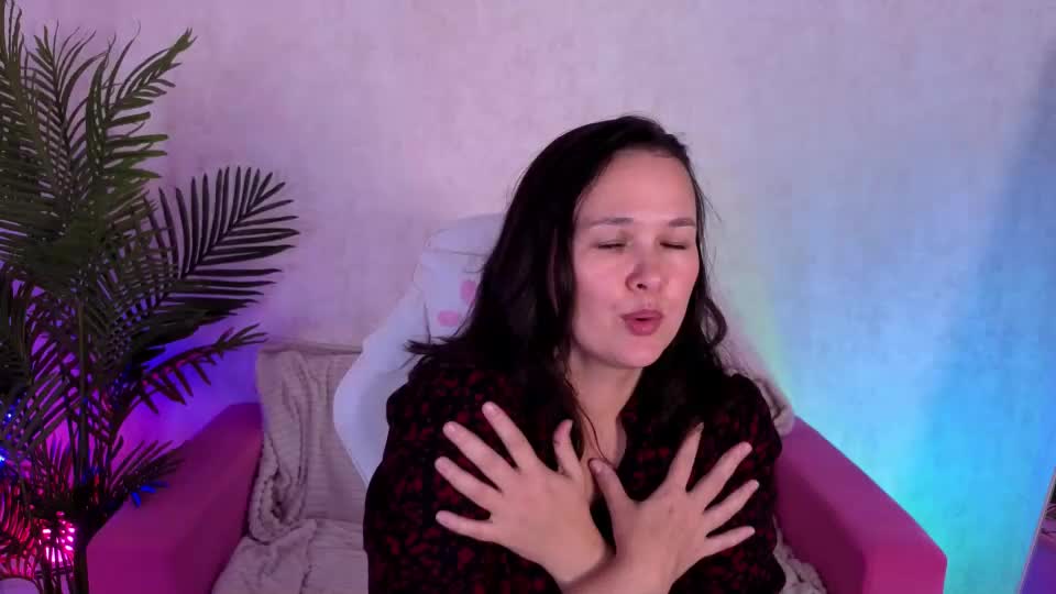 rose_elegant Webcam Chat October 9, 2026
