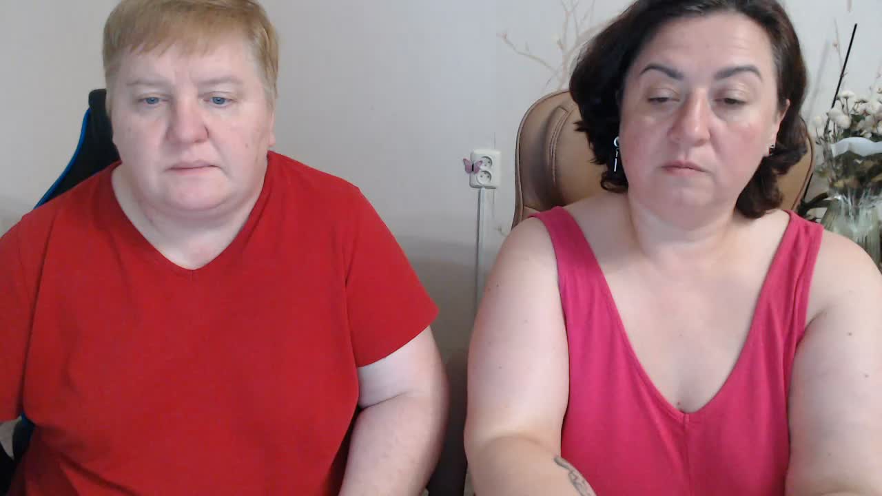 XMollyJaneEX Webcam Chat October 9, 2026