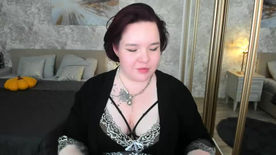 ivoryeflame Webcam Star October 10, 2026