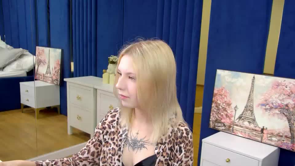 nellymars Webcam Chat October 10, 2026