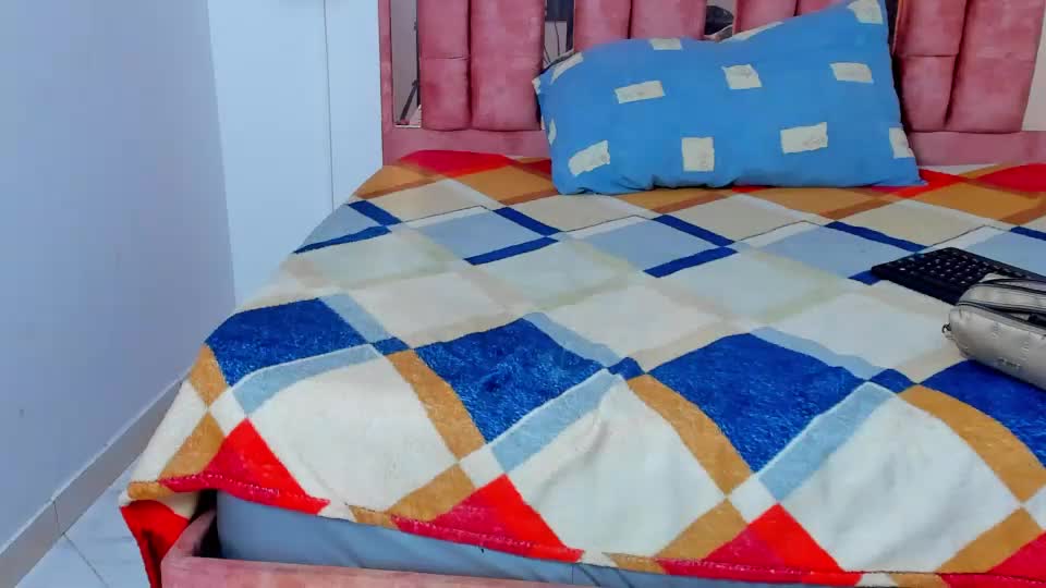 miavalentiina12 Webcam Chat October 10, 2026