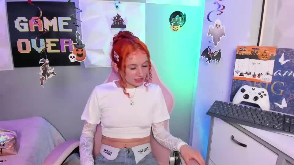 adelainebest Webcam Chat October 10, 2026