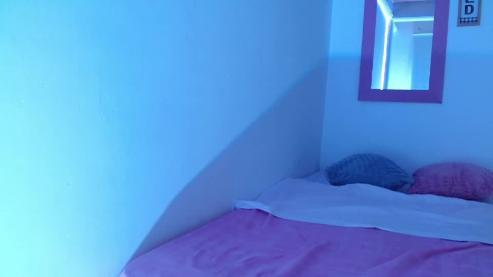 yuleidy24 Webcam Chat October 10, 2026