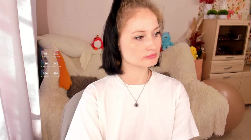 LisaMooore Webcam Chat October 10, 2026