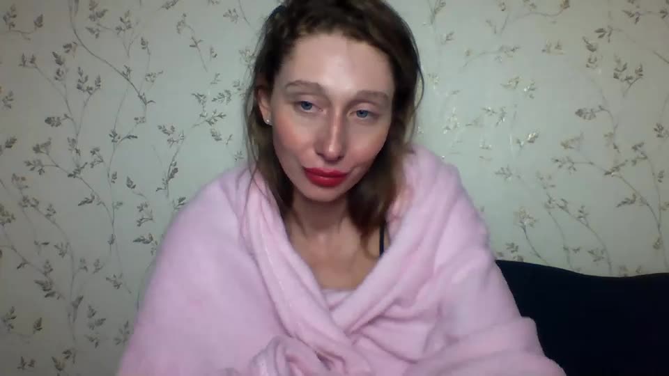 linawinters Webcam Star October 11, 2026