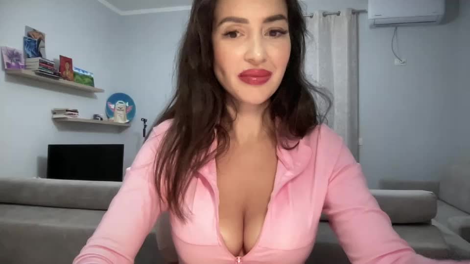noonelikeher Webcam Star October 11, 2026