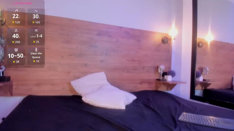 sanaia_hot Webcam Star October 11, 2026