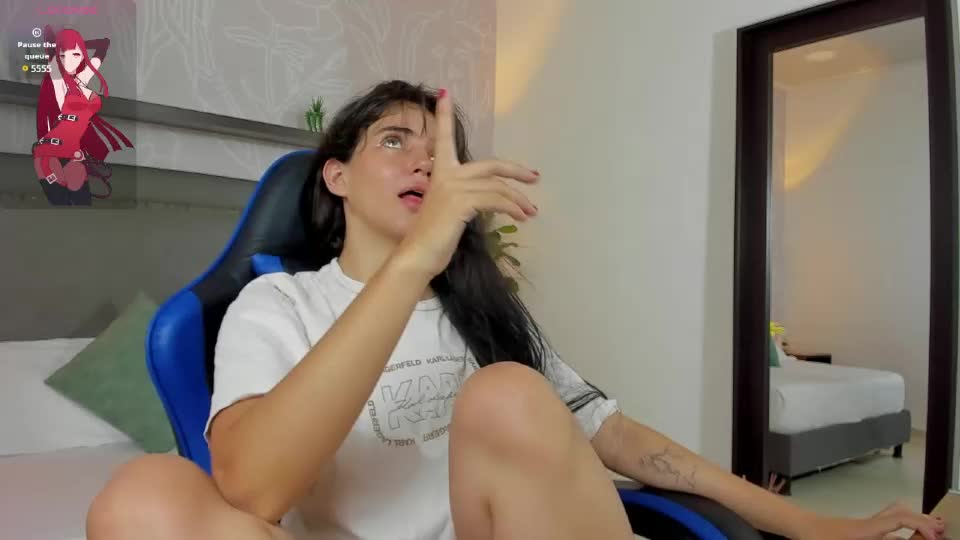 sofi_cutiee_ Webcam Star October 11, 2026