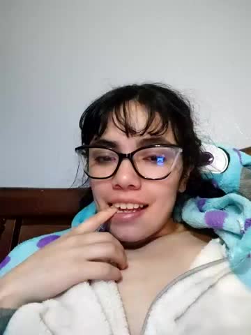 laura_sol Webcam Chat October 11, 2026